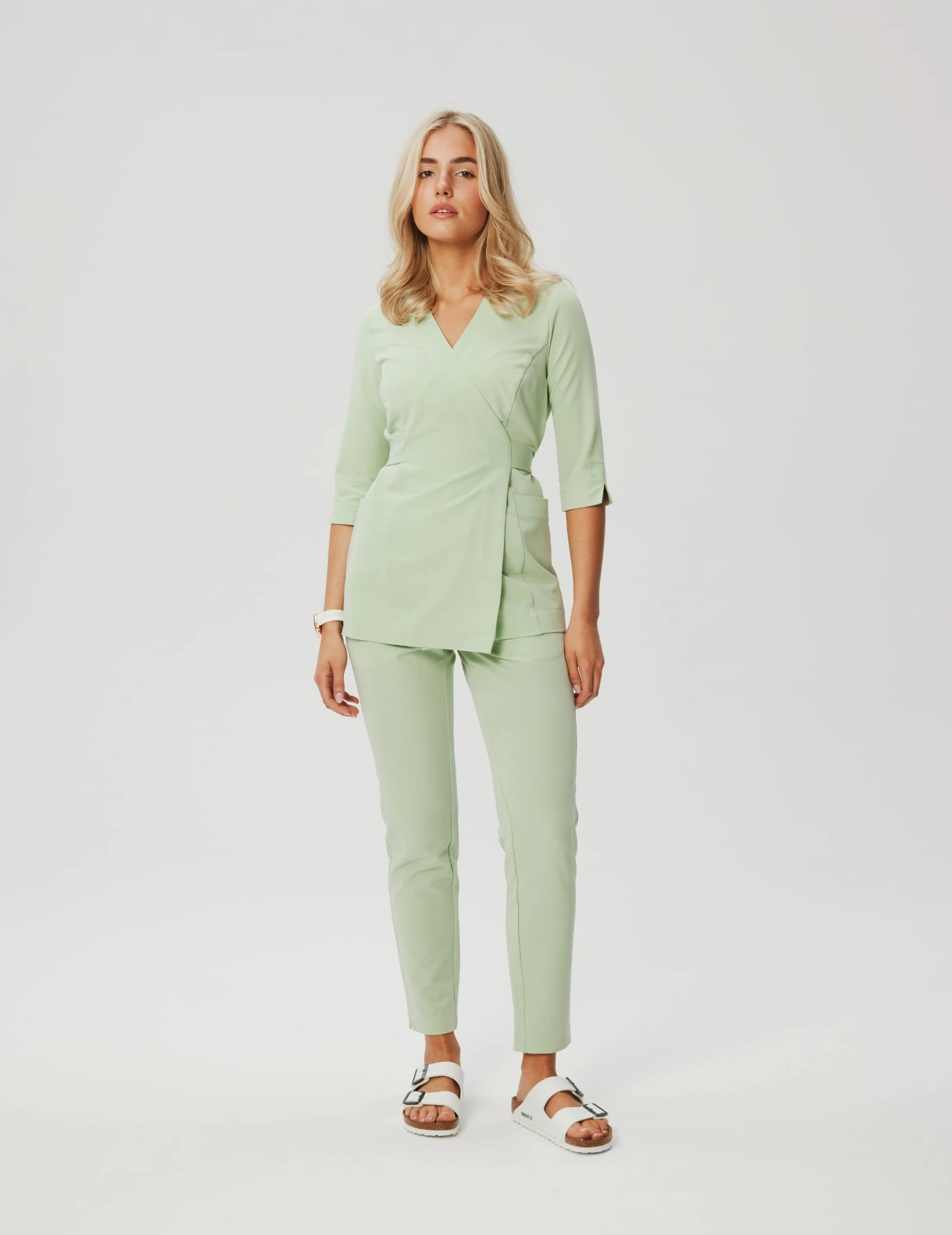 Damen Basic Hose  - MATCHA LATTE